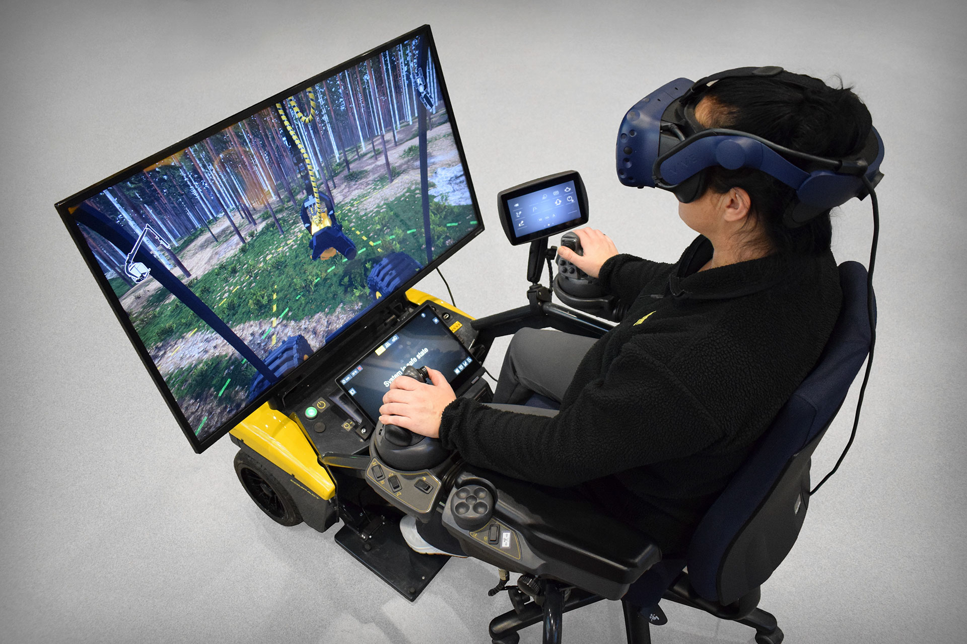 PONSSE COMPACT SIMULATOR シミュレーター