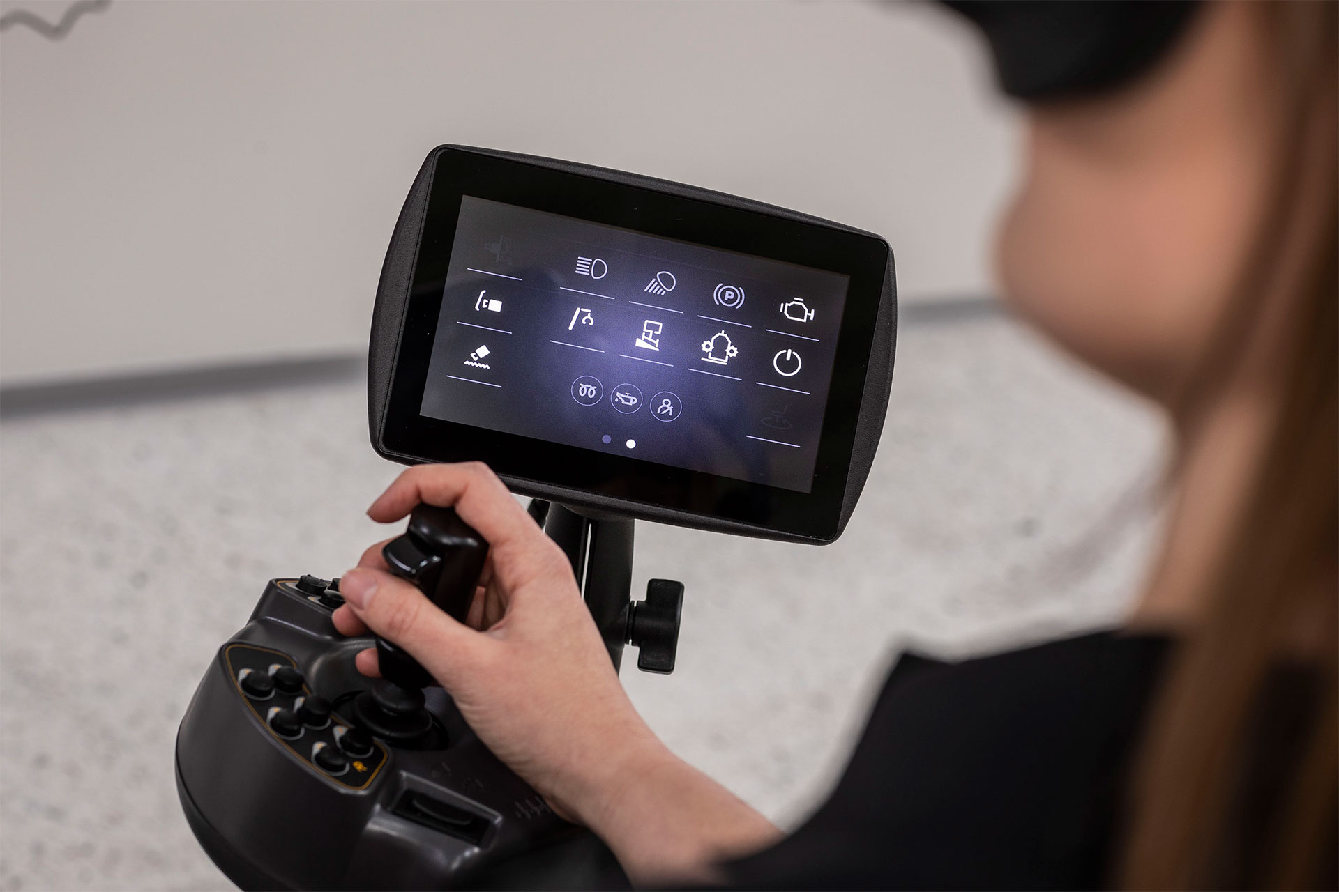 PONSSE MULTI SIMULATOR シミュレーター